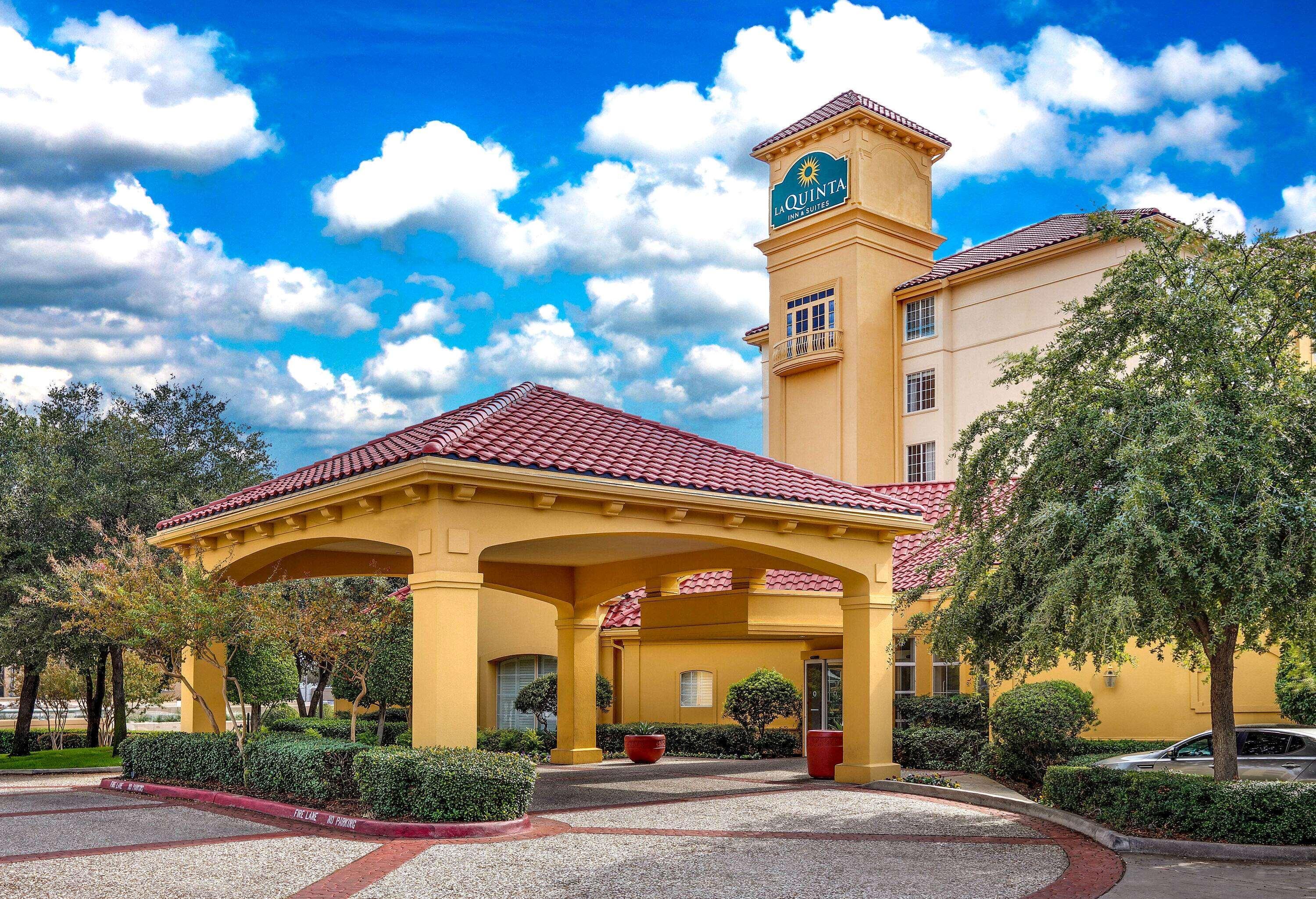 La Quinta By Wyndham Dallas North Central Exterior photo