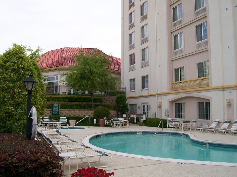 La Quinta By Wyndham Dallas North Central Exterior photo